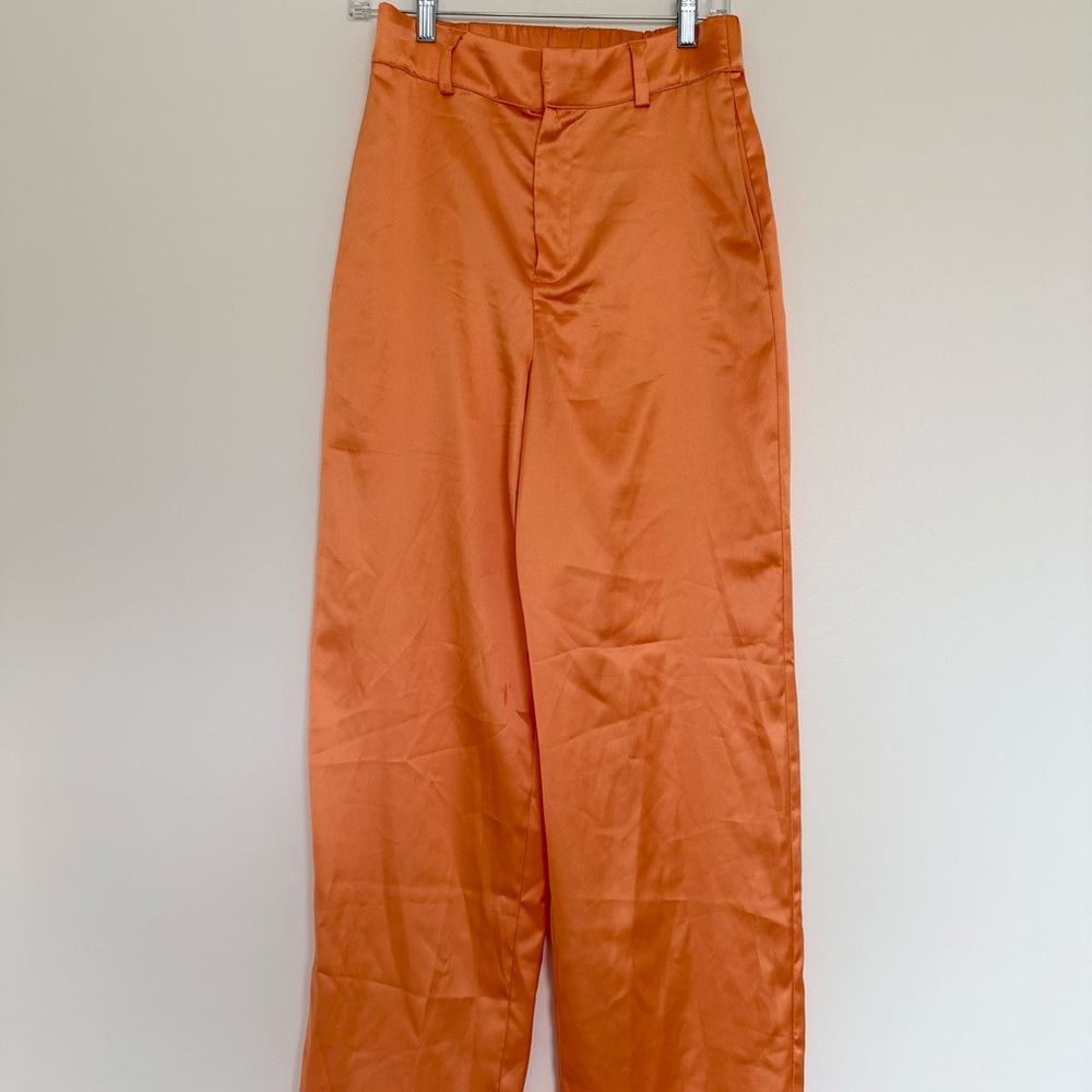 House of Harlow 1960 Orange Satin Pants - Picture 2 of 8